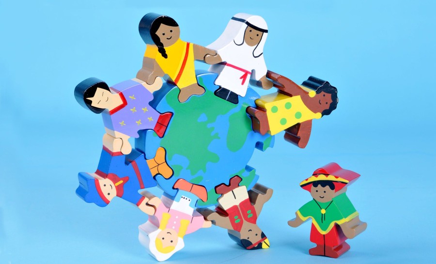 Small World Educational Toys | Wooden Children Of The World Puzzle